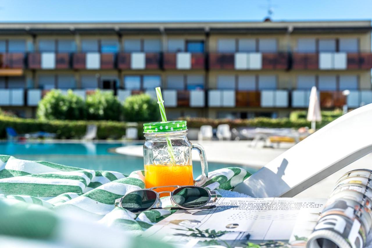 Hygge Family Apartment - One Step Away From The Lake!!! Sirmione Eksteriør bilde