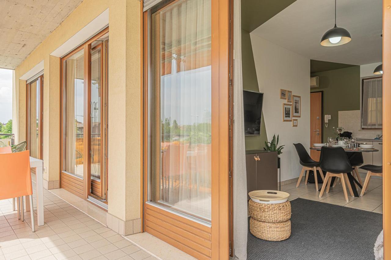 Hygge Family Apartment - One Step Away From The Lake!!! Sirmione Eksteriør bilde